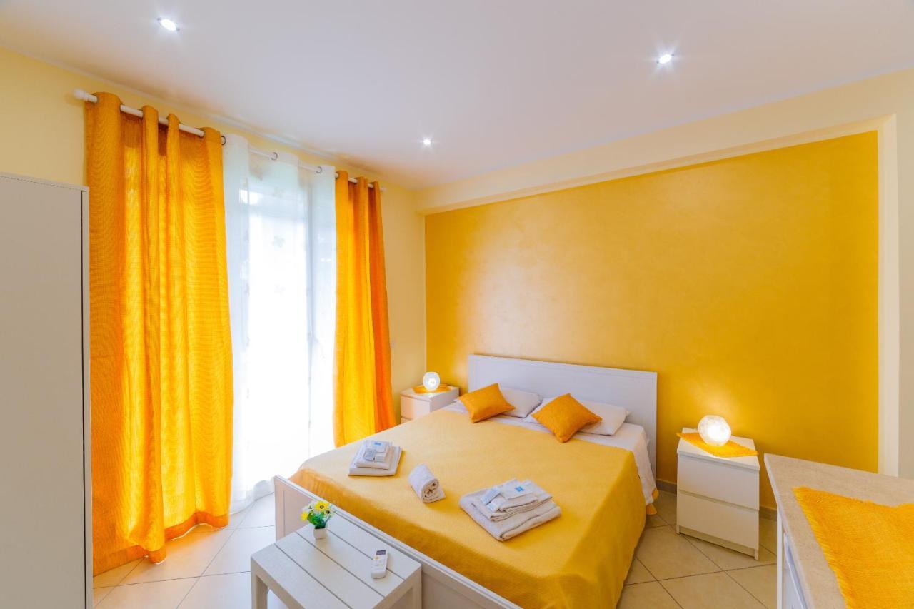 Sicily In Love - Rooms & Breakfast Taormina Eksteriør billede
